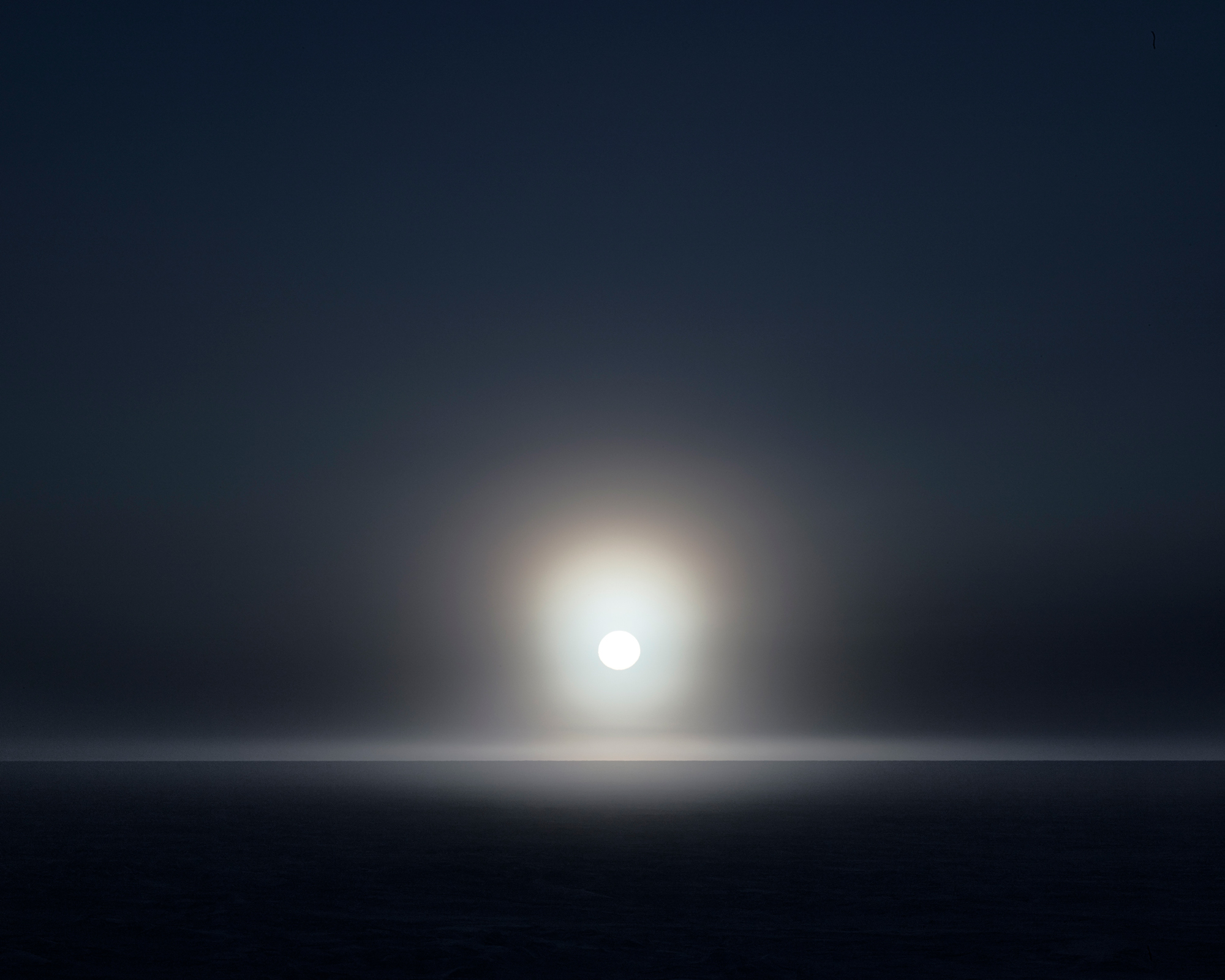 Icesheet #0712, late sun and fog, 120cm x 198cm, Digital Pigment Print, Edition of 7, 2013